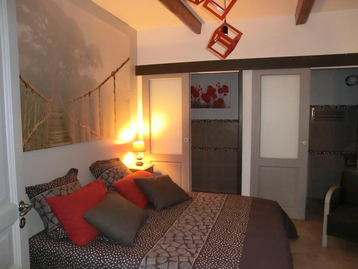 Chambre Sur Jardin Secret - Avignon Centre - Climatisee المظهر الخارجي الصورة