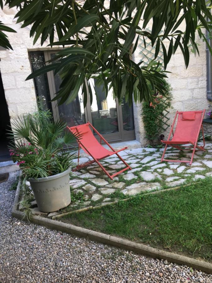 Chambre Sur Jardin Secret - Avignon Centre - Climatisee المظهر الخارجي الصورة